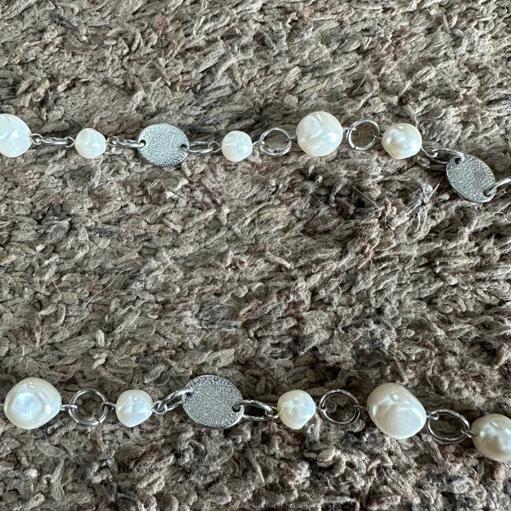 Womens Silver Tone Faux Pearl Chain Belt with Textured Discs and Tassel Detail